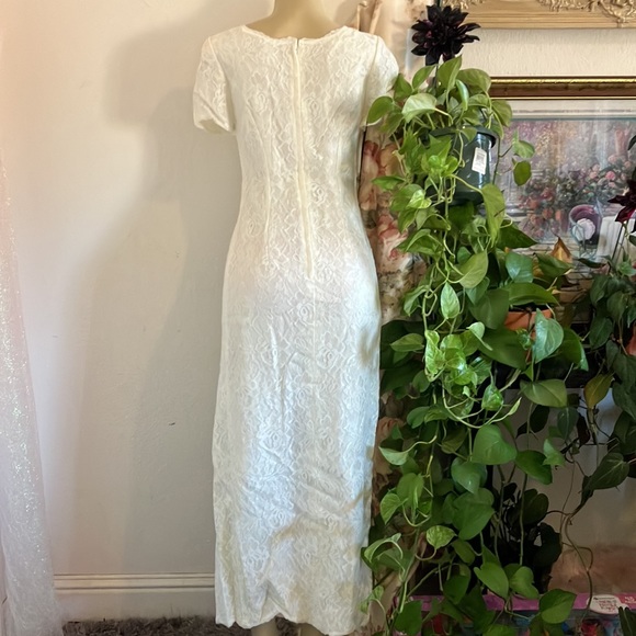 Vintage Wedding Dress UNITE! Ivory Lace Shell with Lining Long with Slit on Left - Picture 7 of 15